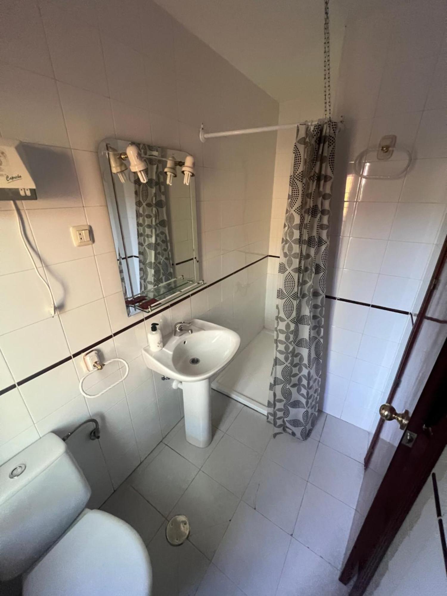 فندق Hostal Sabor Fusion La Pradera de Navalhorno المظهر الخارجي الصورة